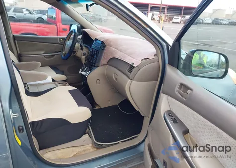 2008 Toyota Sienna Le из США, поврежденный, VIN 5TDZK23CX8S171754